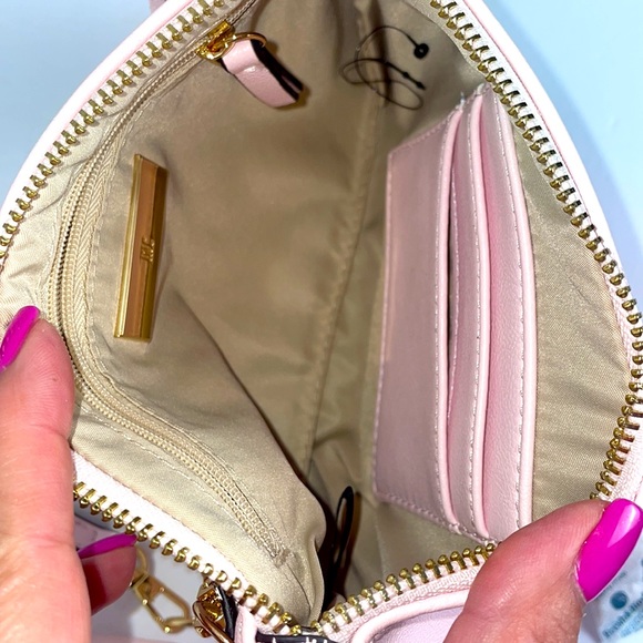 NWT INC International Concepts Wristlet/Crossbody - Picture 3 of 3